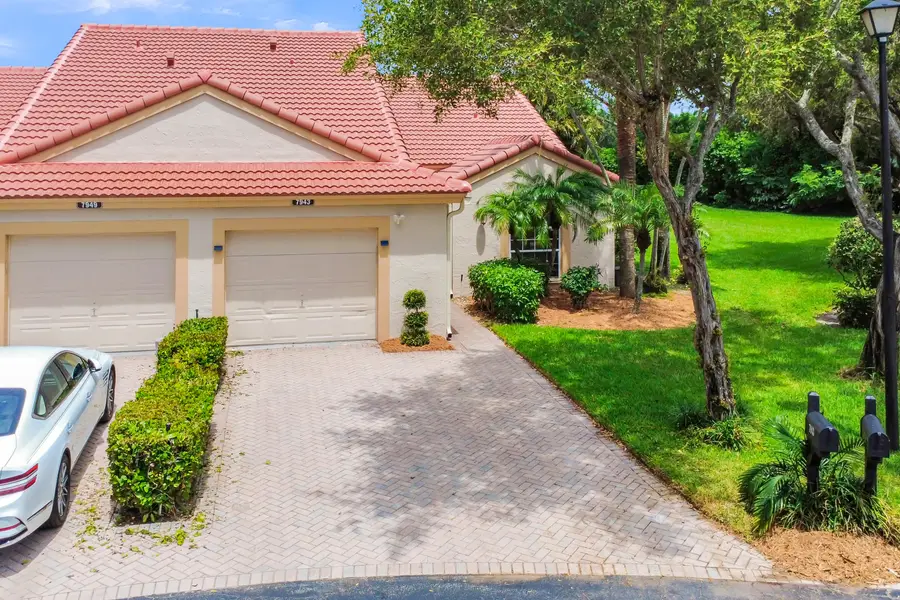 7943 Lake Sands Drive, Delray Beach, FL 33446 - #2