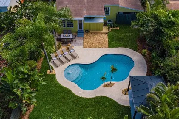 2515 NE 8th Avenue, Wilton Manors, FL 33305