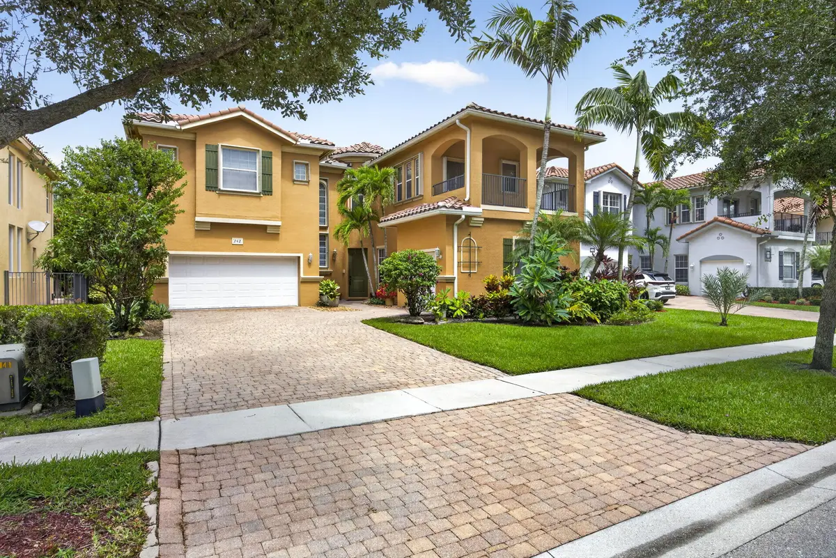 742 Cresta Circle, West Palm Beach, FL 33413 - #1