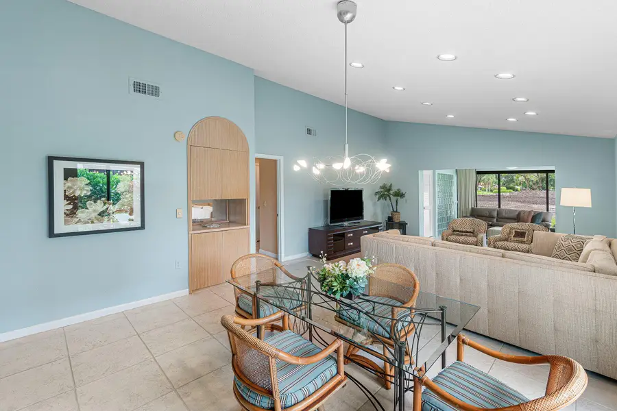 27 Stratford Lane W #D, Boynton Beach, FL 33436 - #3