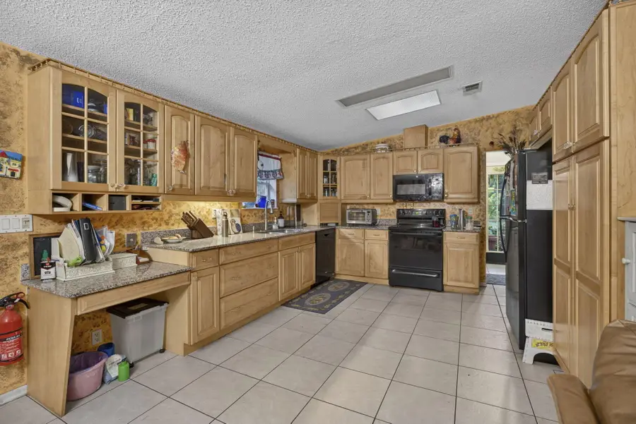 15182 Steffen Lane, Loxahatchee Groves, FL 33470 - #3