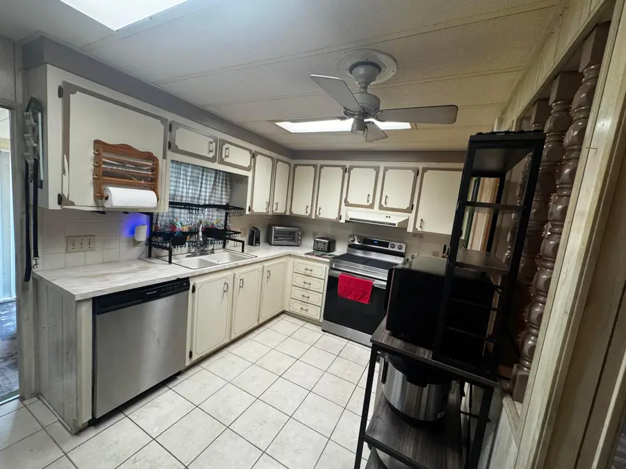 6165 N Joshua Lane, Lantana, FL 33462 - #3