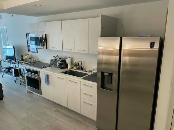 55 SW 9th Street #3209, Miami, FL 33130