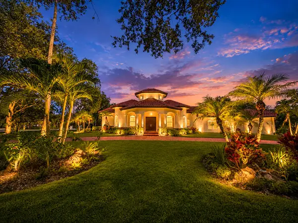 4051 E Ridgeview Drive, Davie, FL 33330