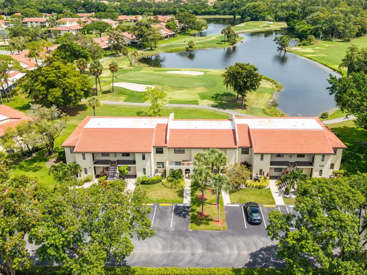 8425 Casa Del Lago #H, Boca Raton, FL 33433 - #1