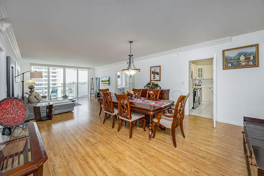 5601 Collins Avenue, Miami Beach, FL 33140 - #3
