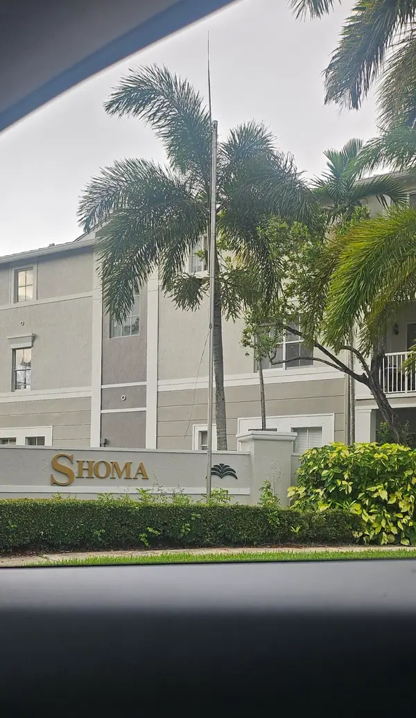 Address Withheld By Seller, Royal Palm Beach, FL 33414