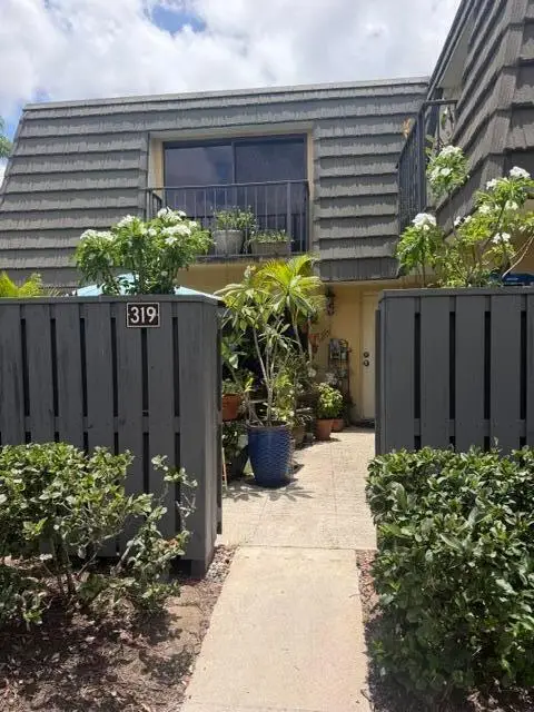 319 3rd Way, West Palm Beach, FL 33407