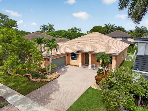 1169 Peregrine Way, Weston, FL 33327