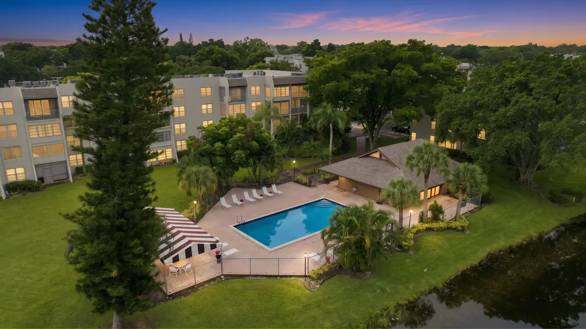 9440 Poinciana Place #314, Davie, FL 33324 - #1