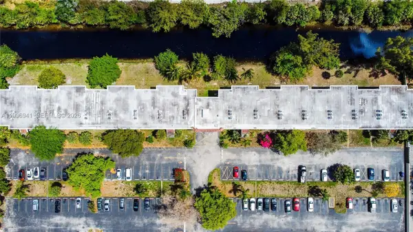3900 NW 76th Avenue #212, Sunrise, FL 33351