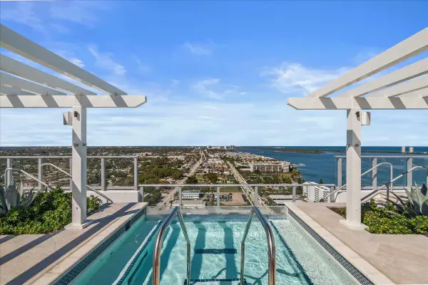 220 Lake Shore Drive #813, Lake Park, FL 33403