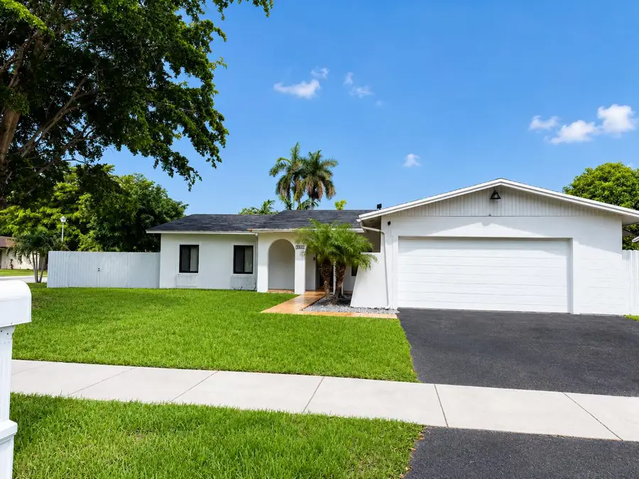 7450 SW 130th Avenue, Miami, FL 33183 - #2