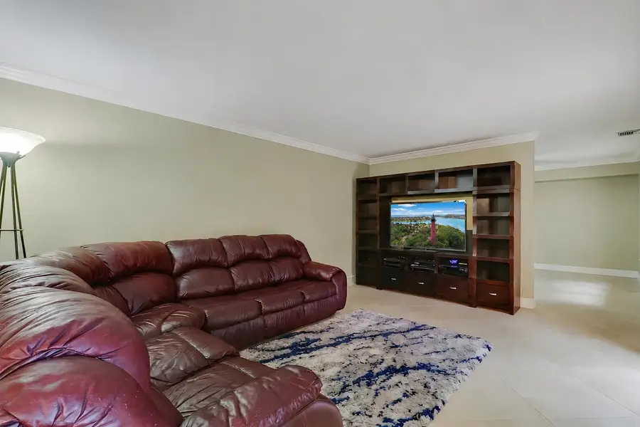 1901 19th Lane, Palm Beach Gardens, FL 33418 - #3