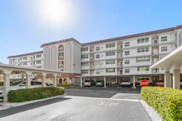 910 Dogwood Drive #444, Delray Beach, FL 33483