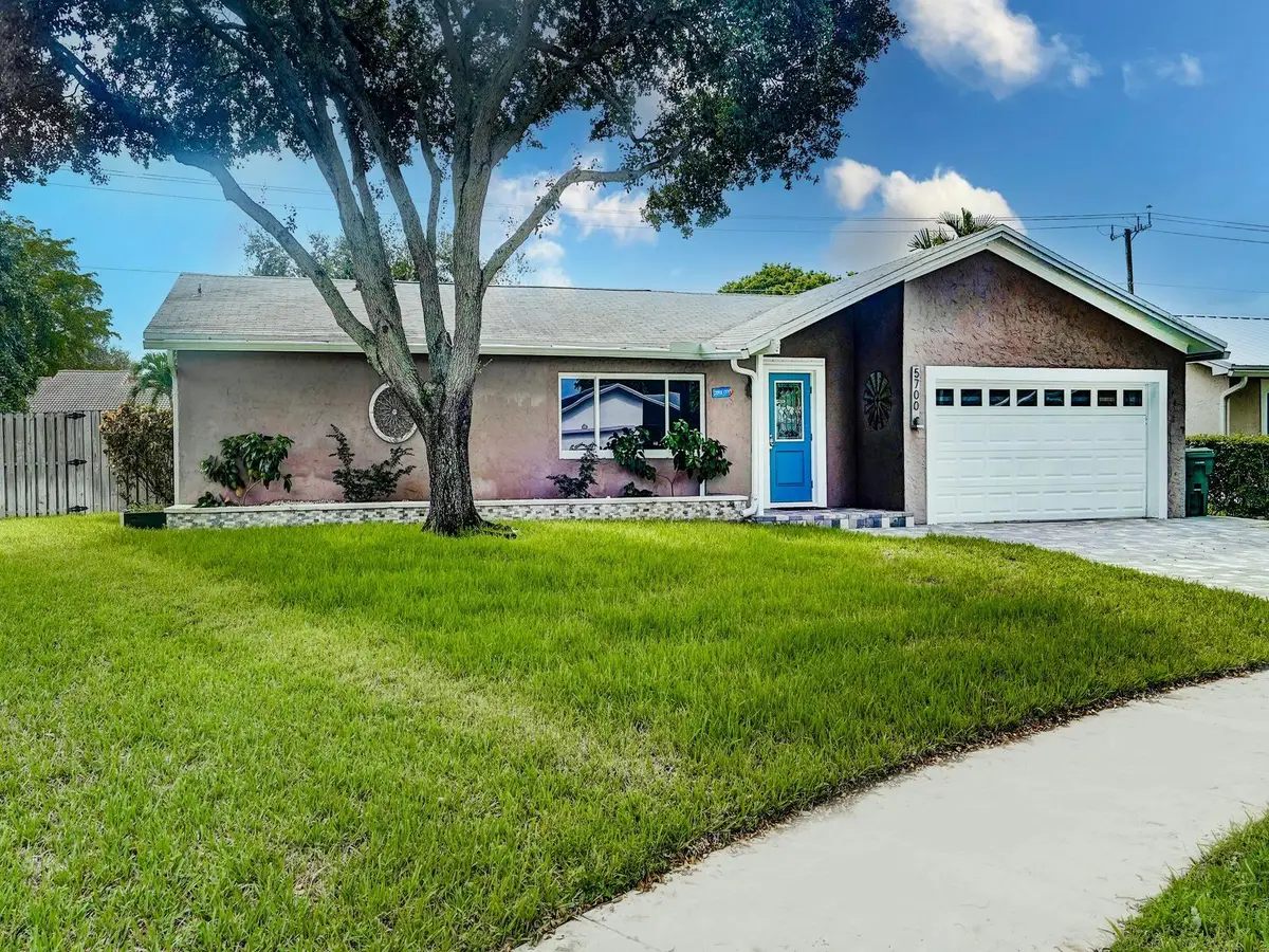 5700 SW 115th Avenue, Cooper City, FL 33330 - #1