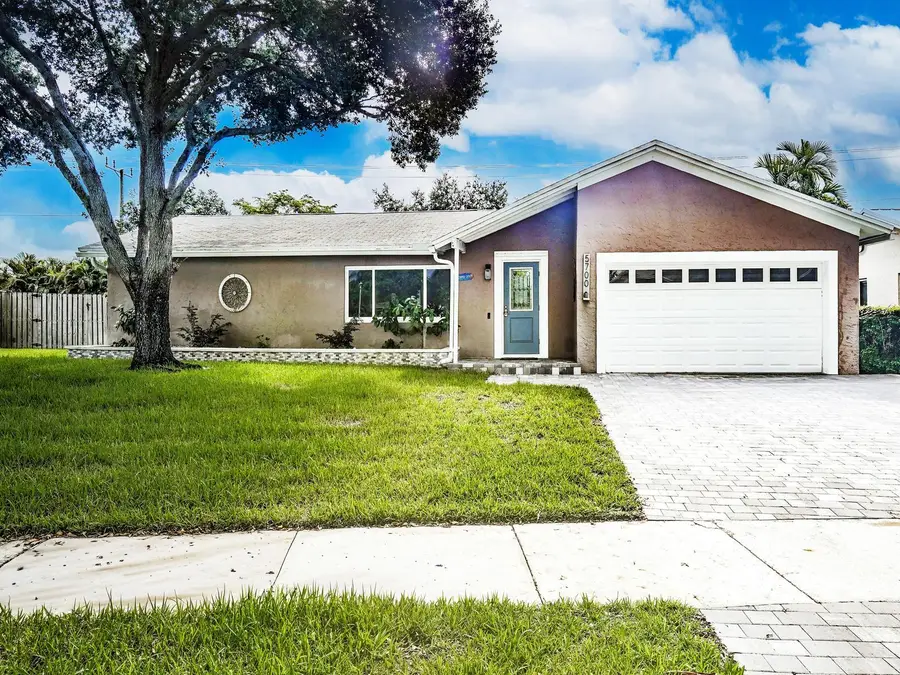 5700 SW 115th Avenue, Cooper City, FL 33330 - #2