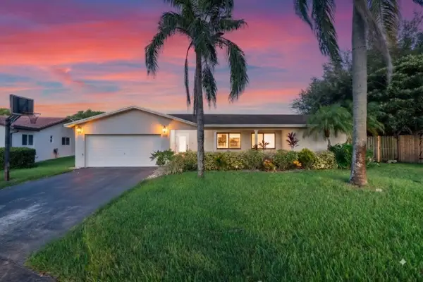 244 NW 102nd Terrace, Plantation, FL 33324