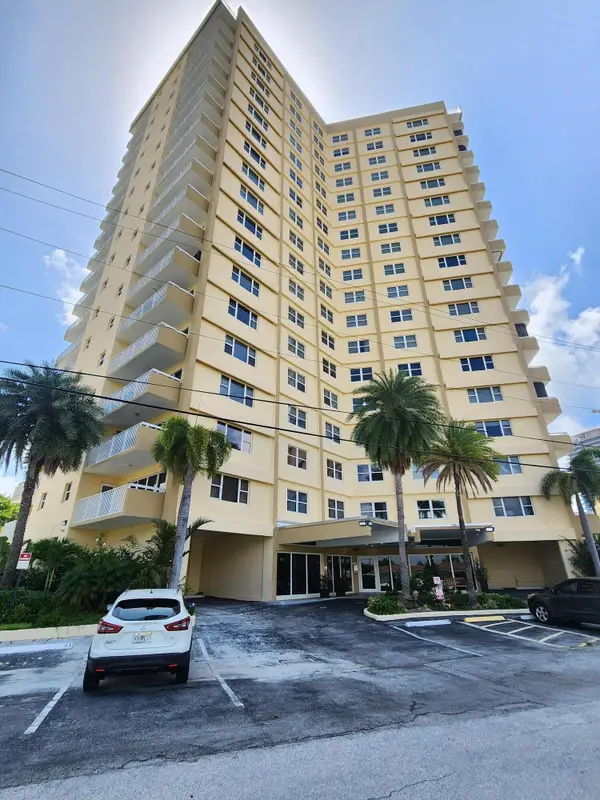1200 Hibiscus Avenue #1006, Pompano Beach, FL 33062
