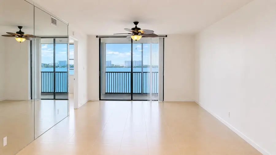 115 Lake Emerald Drive #210, Oakland Park, FL 33309 - #2