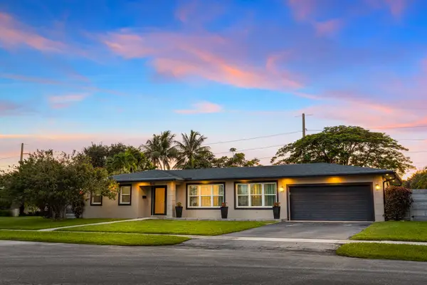 841 NW 75th Terrace, Plantation, FL 33317