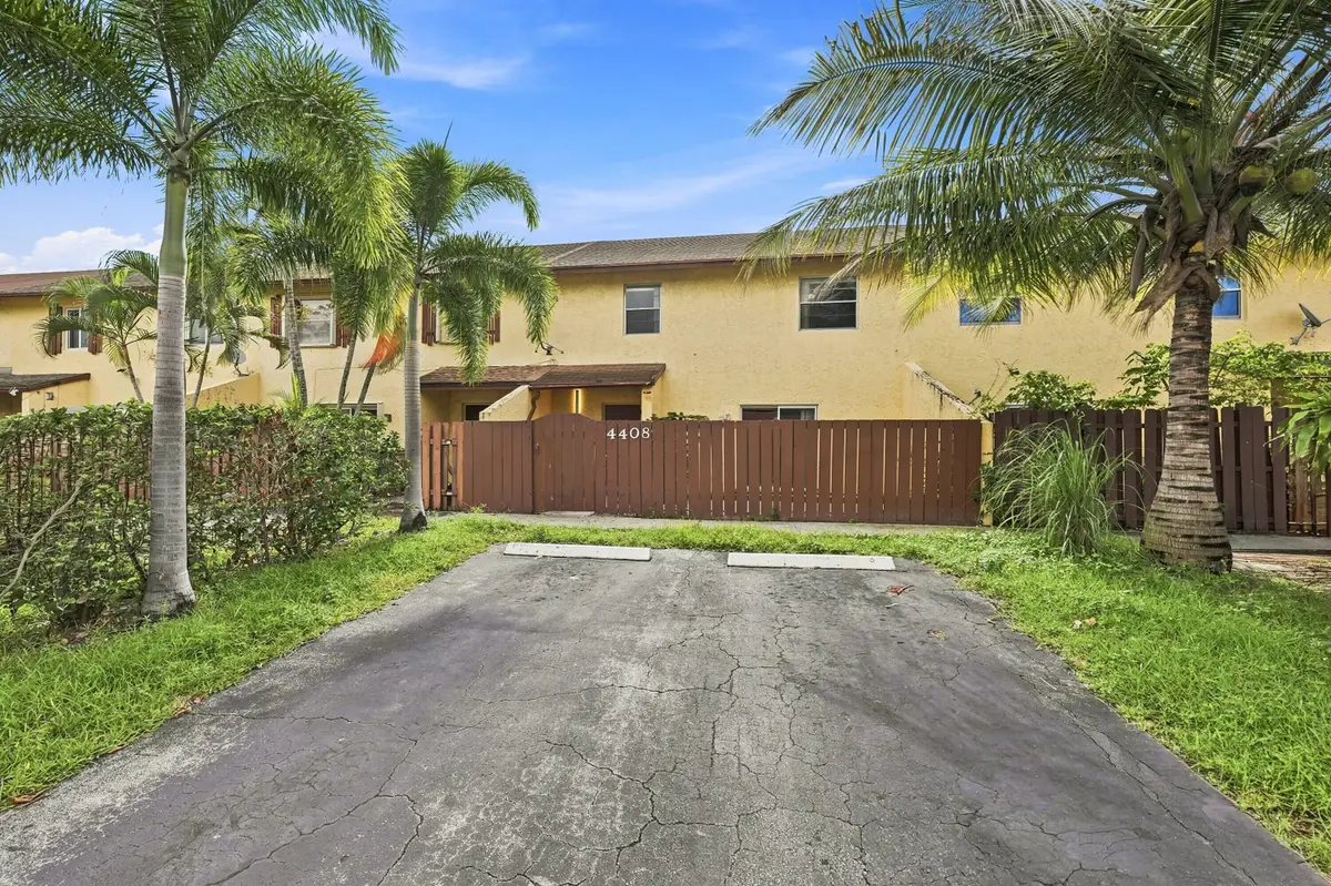 4408 NW 4th Avenue, Deerfield Beach, FL 33064 - #1