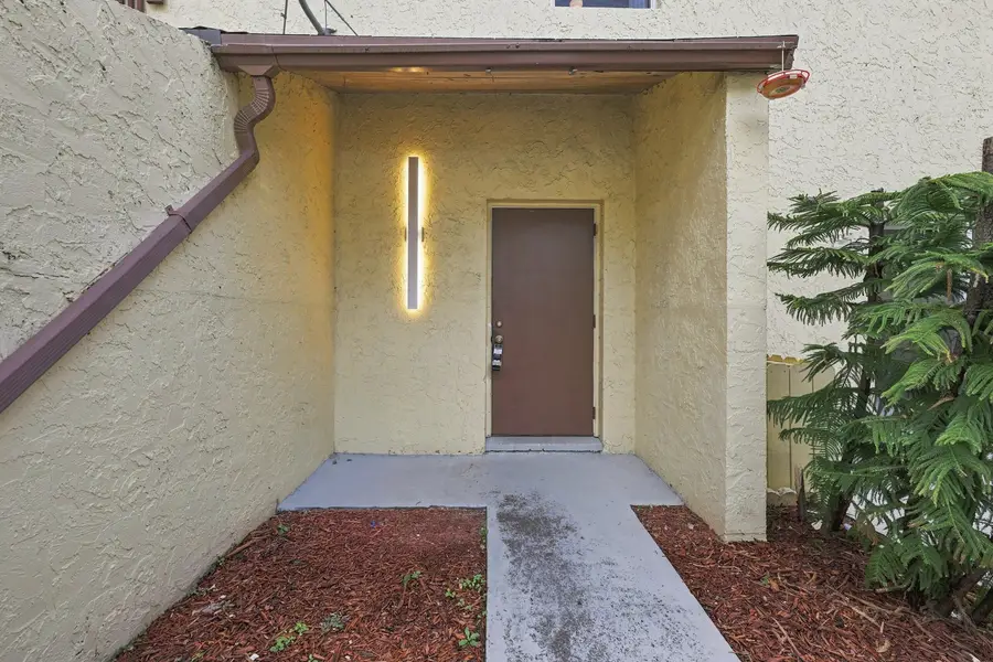 4408 NW 4th Avenue, Deerfield Beach, FL 33064 - #2