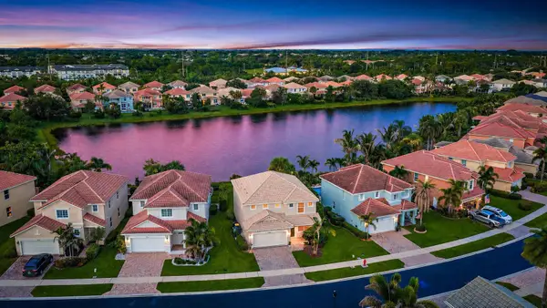 7751 SE Heritage Boulevard, Hobe Sound, FL 33455