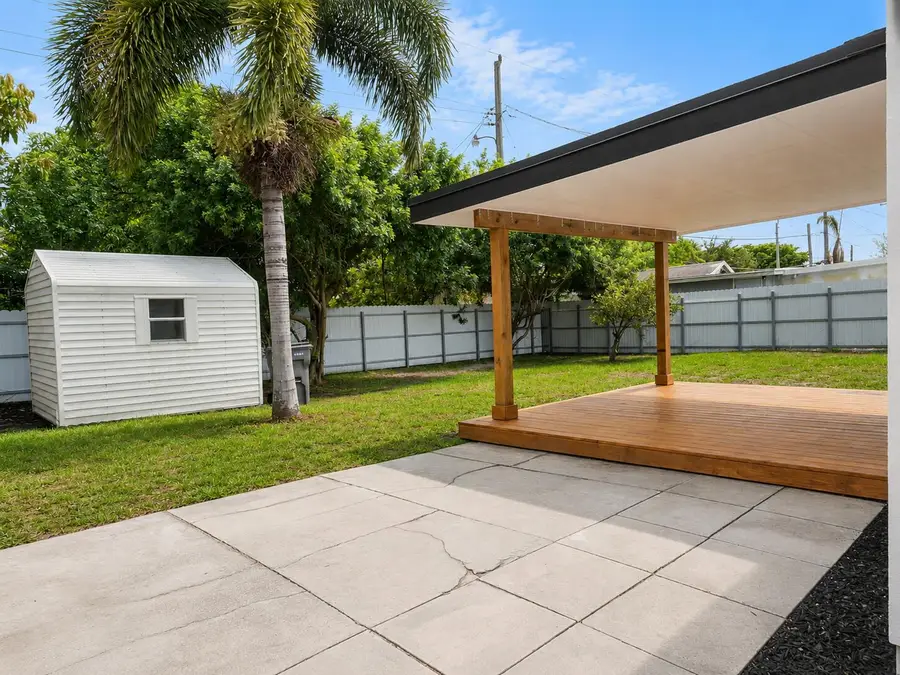 2013 Longwood Road, West Palm Beach, FL 33409 - #2