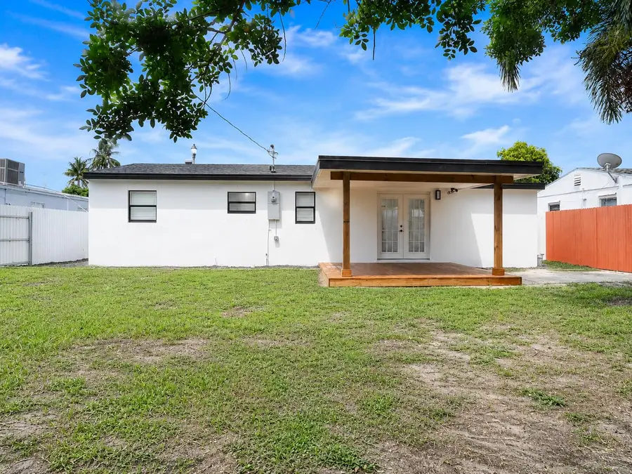 2013 Longwood Road, West Palm Beach, FL 33409 - #3