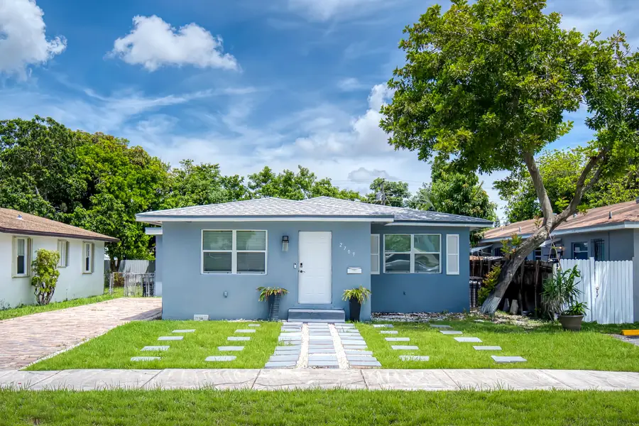 2709 Dewey Street, Hollywood, FL 33020 - #2