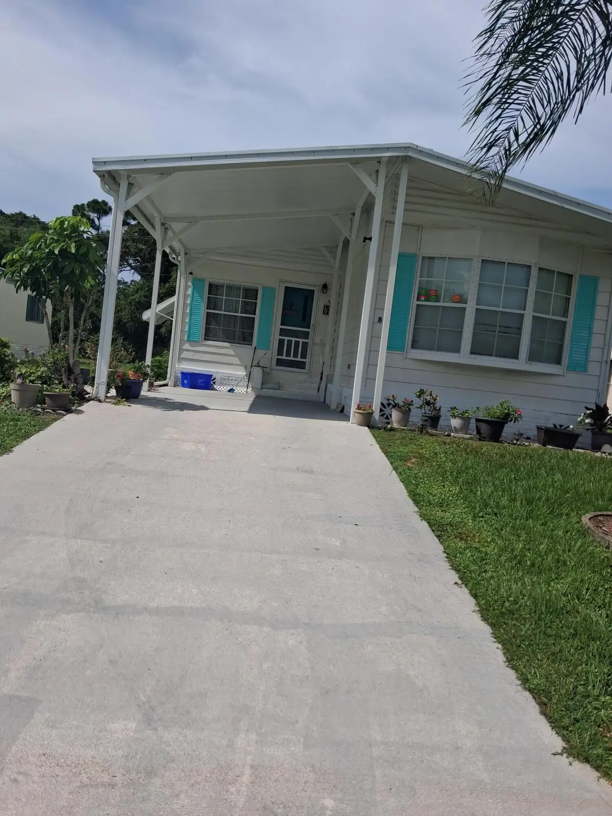 8 Novedades, Port Saint Lucie, FL 34952 - #1
