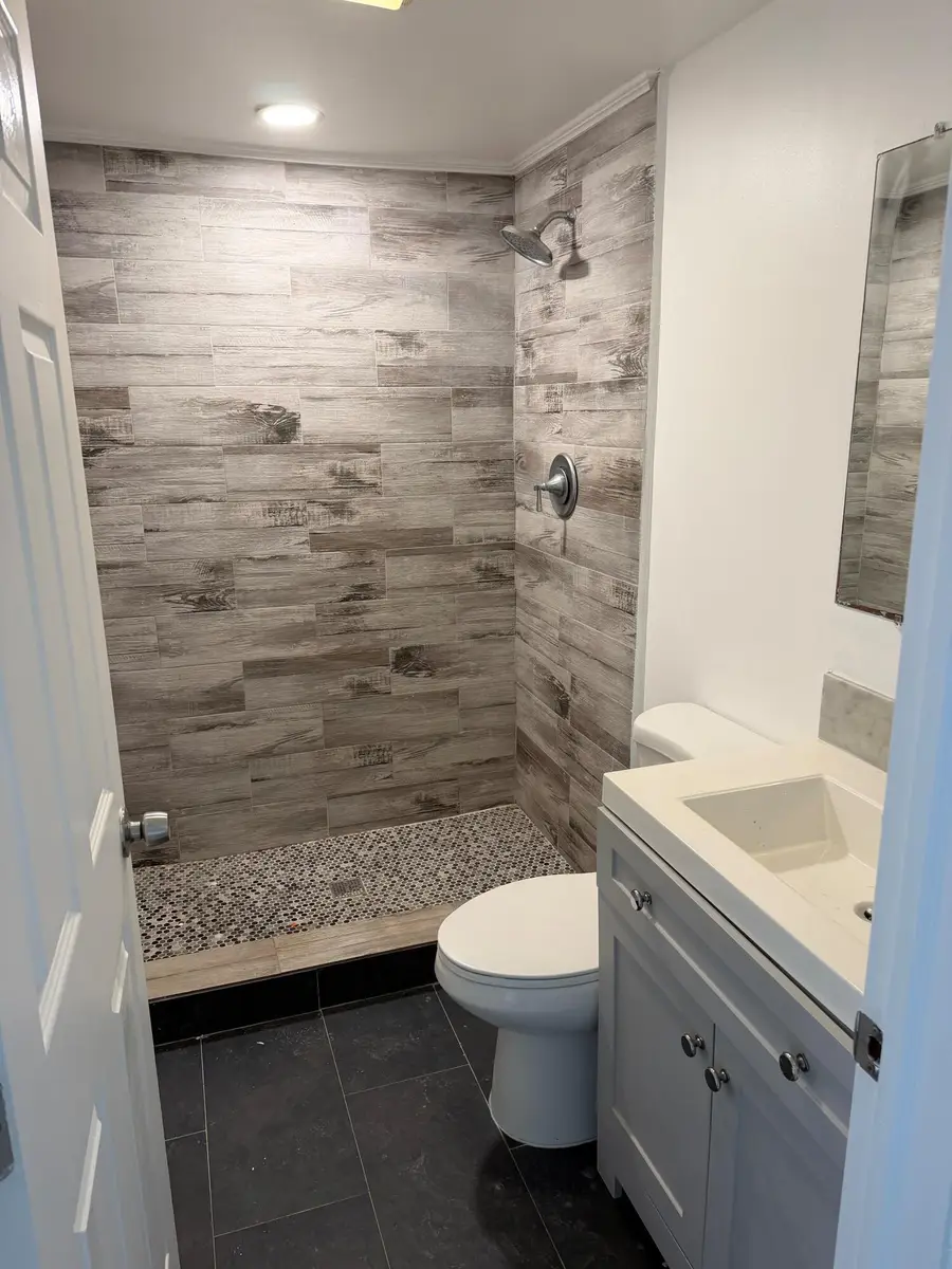 650 NW 214th Avenue, Pembroke Pines, FL 33029 - #2