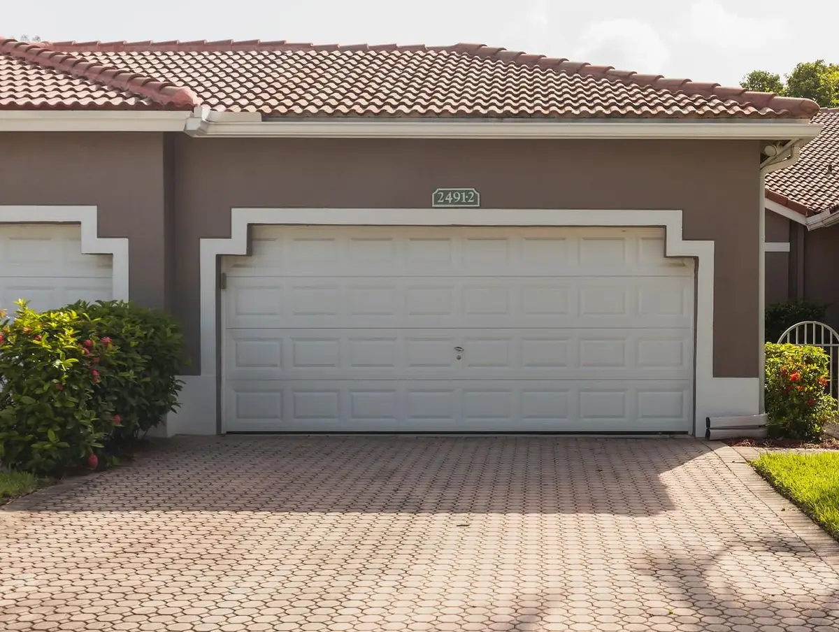 2491 Aragon Boulevard #2, Sunrise, FL 33322 - #1