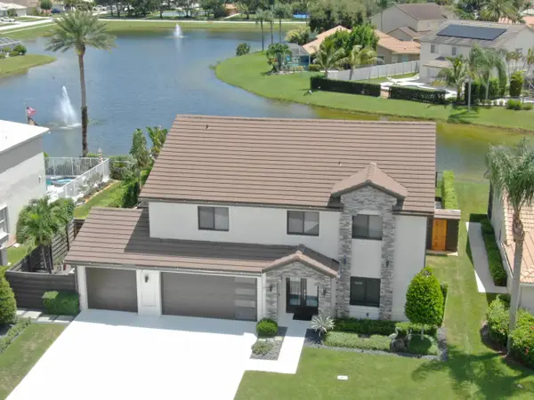 3725 Cypress Lake Drive, Lake Worth, FL 33467