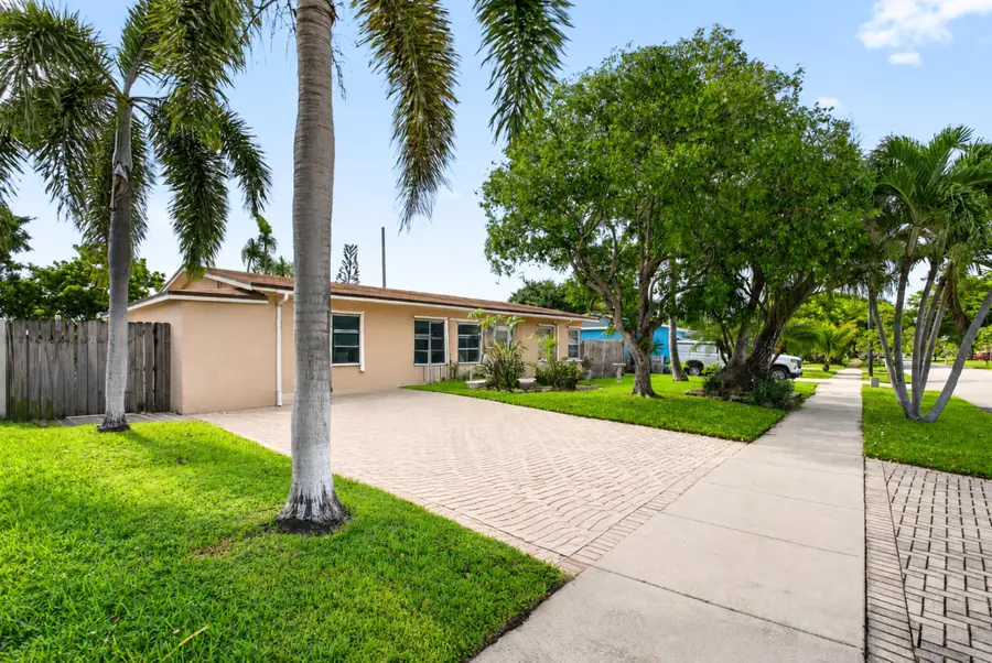 2750 NE 9th Terrace, Pompano Beach, FL 33064 - #2