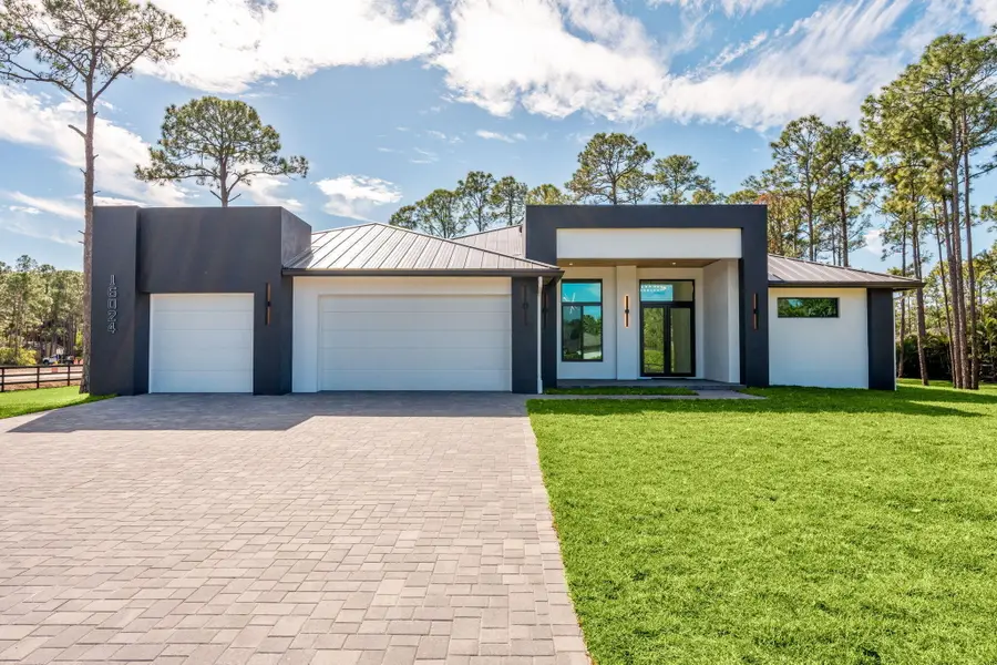 16024 84th Court N, The Acreage, FL 33470 - #2