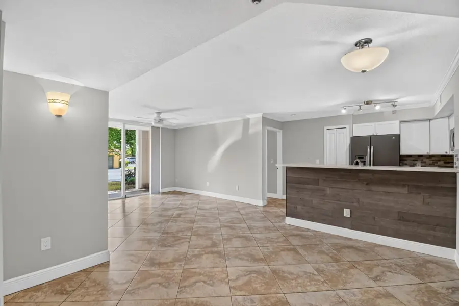 110 Yacht Club Way #103, Hypoluxo, FL 33462 - #2