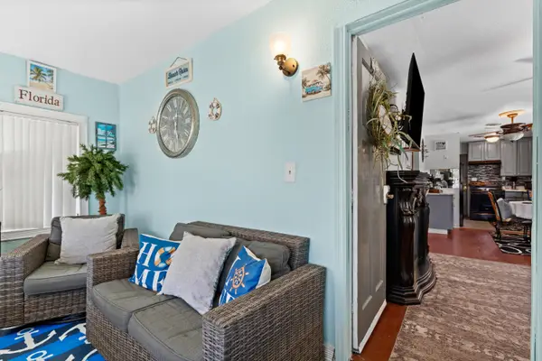 711 Cedar Place, Fort Pierce, FL 34950