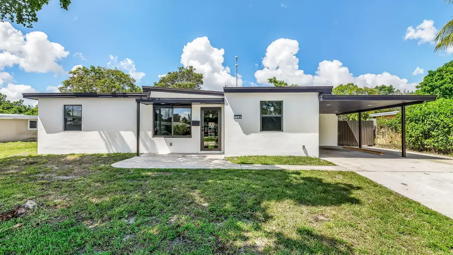 118 Newton Road, West Park, FL 33023 - #2