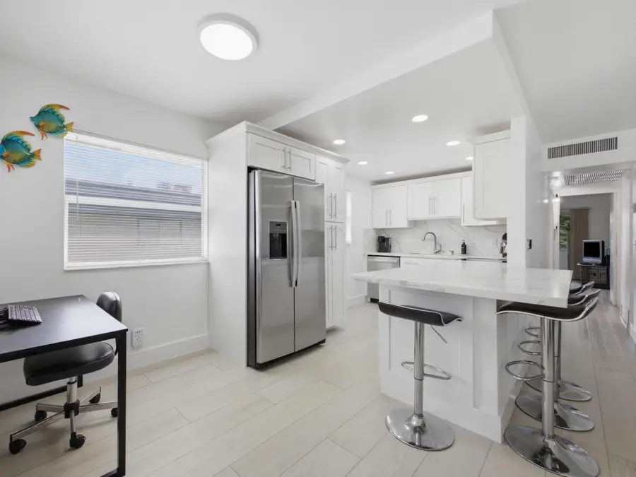 573 Brittany L, Delray Beach, FL 33446 - #2