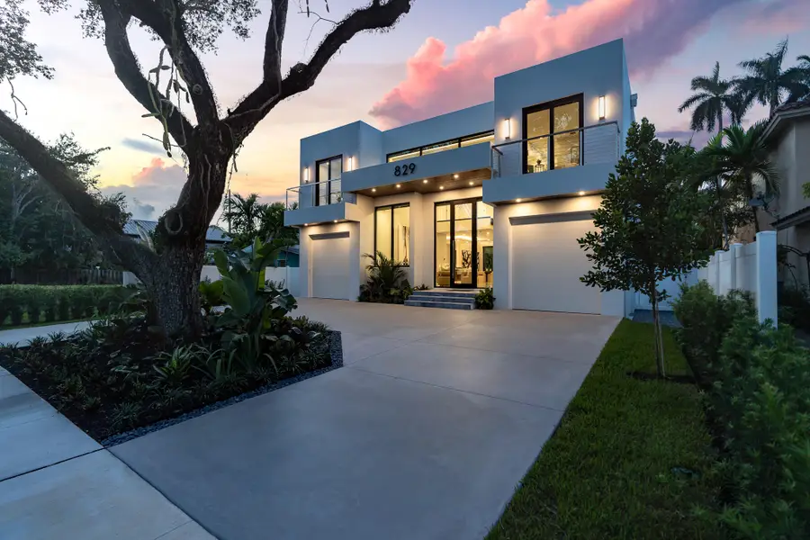 829 SW 11th Street, Fort Lauderdale, FL 33315 - #2