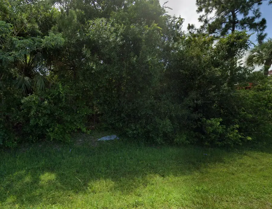 4803 Sunset Boulevard, Fort Pierce, FL 34982 - #2