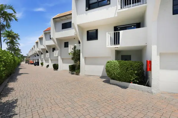 1222 Hillsboro Mile #15, Hillsboro Beach, FL 33062