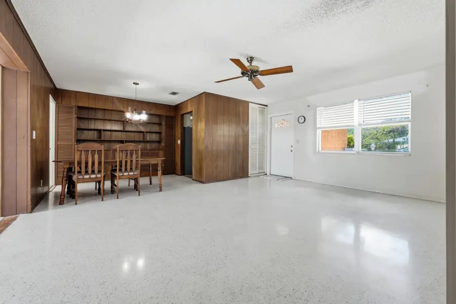 278 Camellia Street, Palm Beach Gardens, FL 33410 - #3