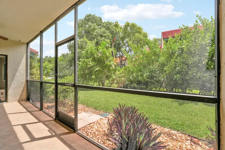 13 Lexington Lane E #A, Palm Beach Gardens, FL 33418 - #3