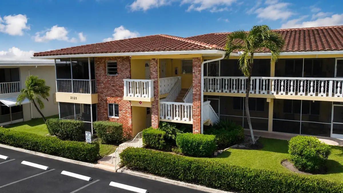 2121 NE 68th Street #201, Fort Lauderdale, FL 33308 - #1