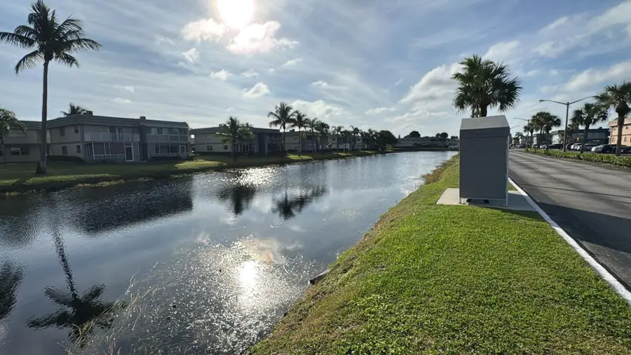 201 Brittany E, Delray Beach, FL 33446 - #3