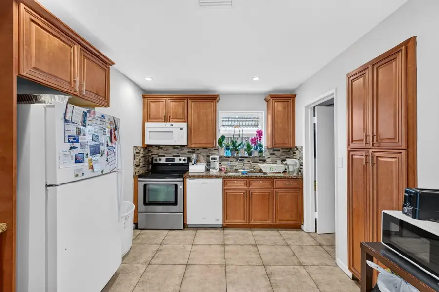 1501 NW 41st Street, Oakland Park, FL 33309 - #2