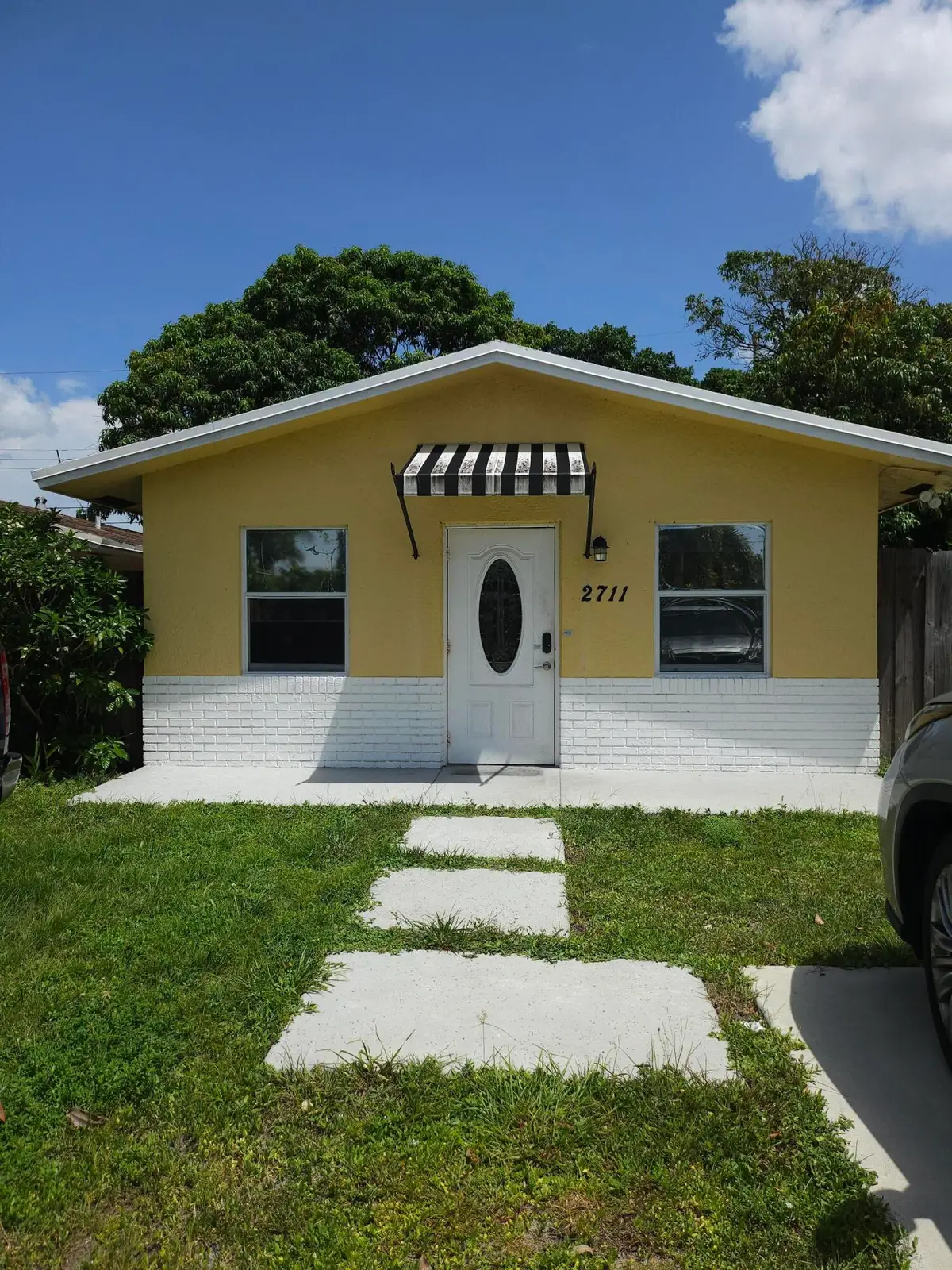 2711 NW 16 Street, Fort Lauderdale, FL 33311 - #1